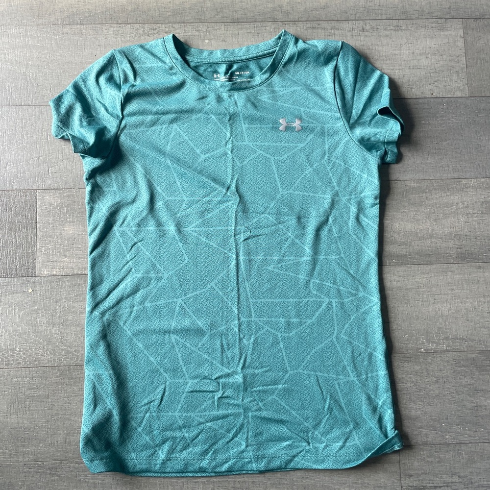 UNDERARMOUR heatgear sea green active top